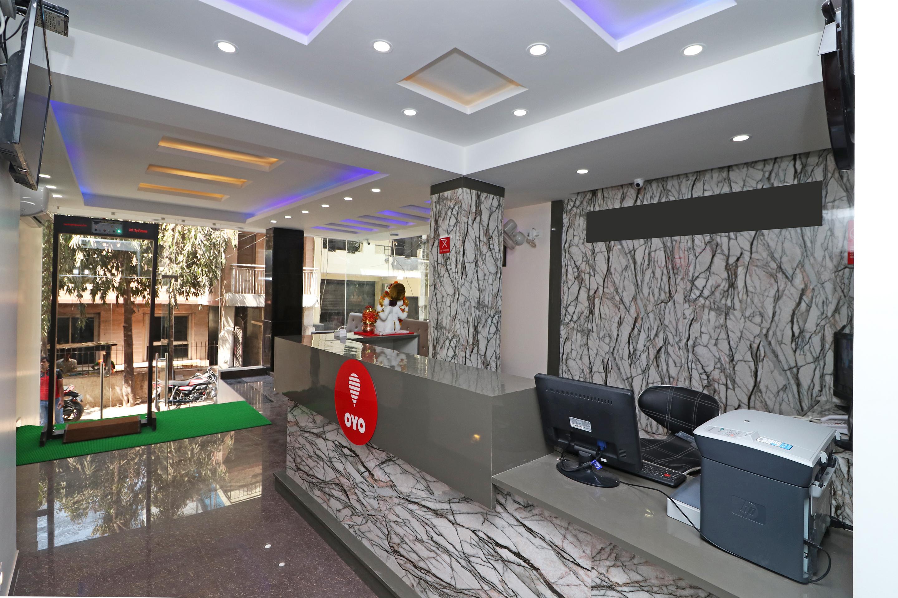 Flagship 12675 Star Inn Nueva Delhi Exterior foto