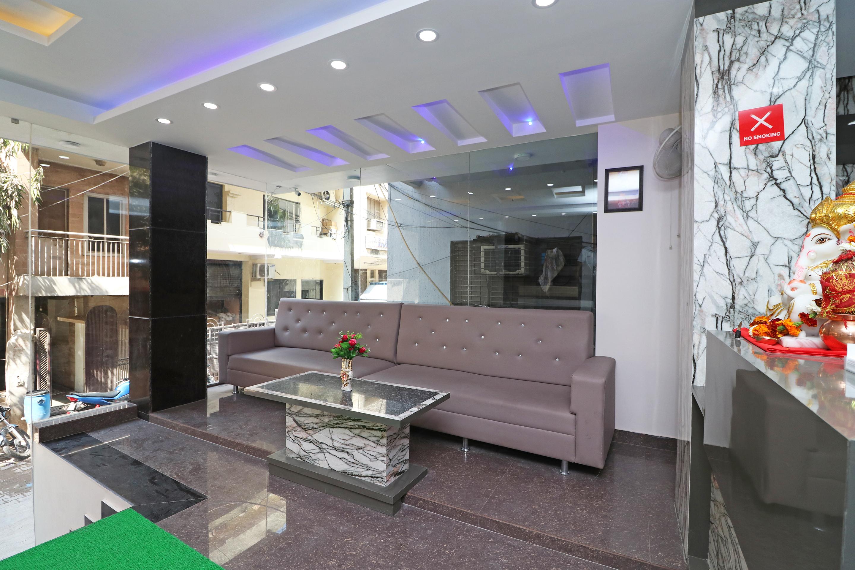 Flagship 12675 Star Inn Nueva Delhi Exterior foto